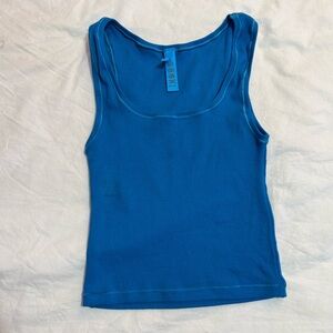 SALE Skims Mykonos ribbed tank